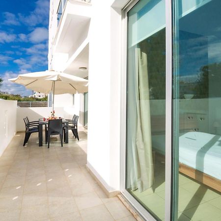Calypso - Coralli Beachfront Apartment Протарас Экстерьер фото